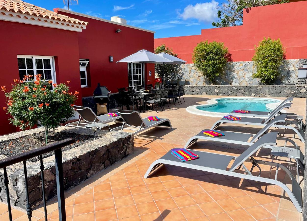 Villa Consuelo - Quiet Location Close To Resorts Buzanada Exterior photo